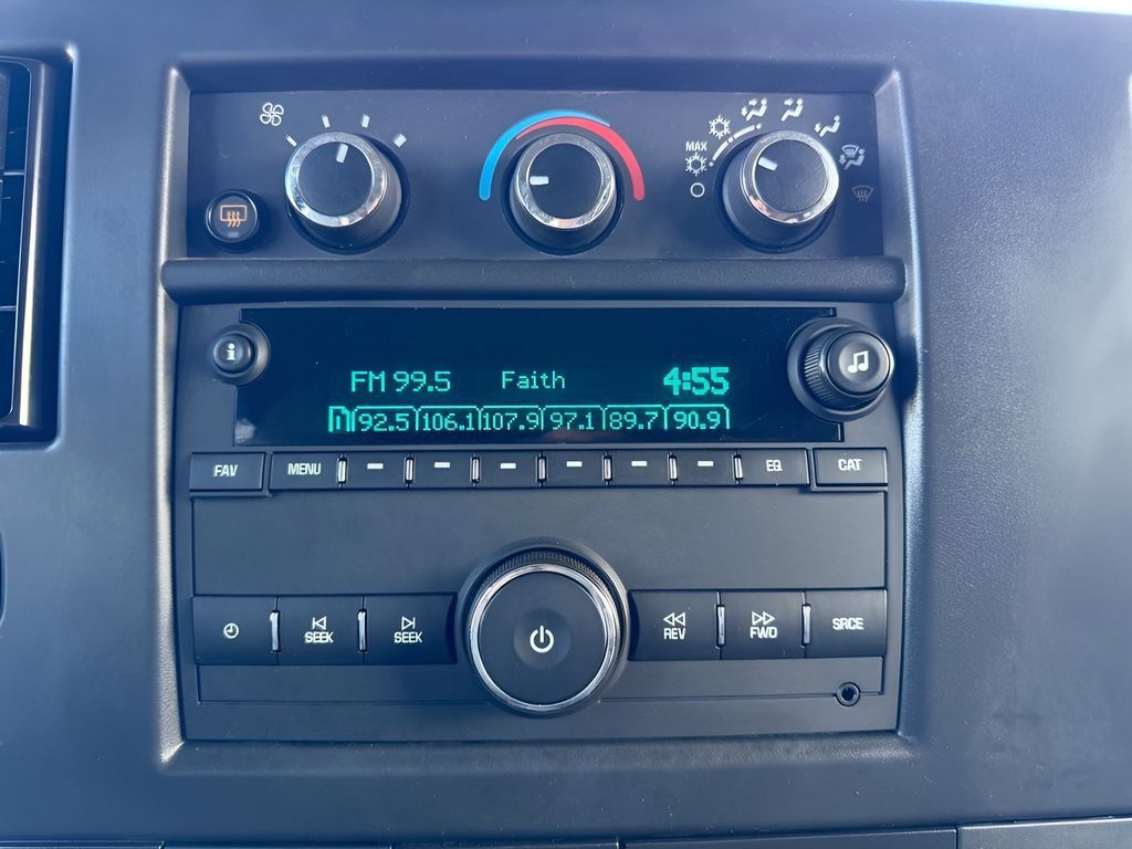 Used 2021 Chevrolet Express 2500 w/ Driver Convenience Package RWD image 18