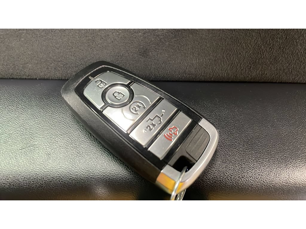 Used 2023 Ford F250 Platinum AWD/4WD image 20