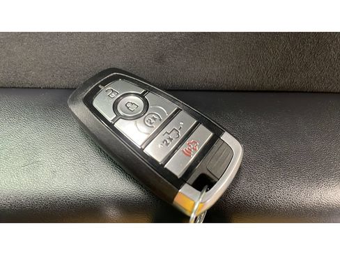 Used 2023 Ford F250 Platinum AWD/4WD image 20