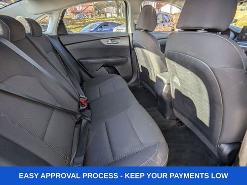 Used 2019 Kia Forte LXS image 12