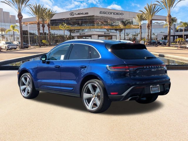 Used 2024 Porsche Macan AWD/4WD image 7