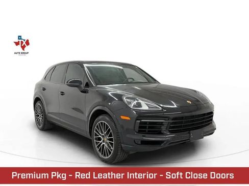 Used 2019 Porsche Cayenne AWD/4WD image 1