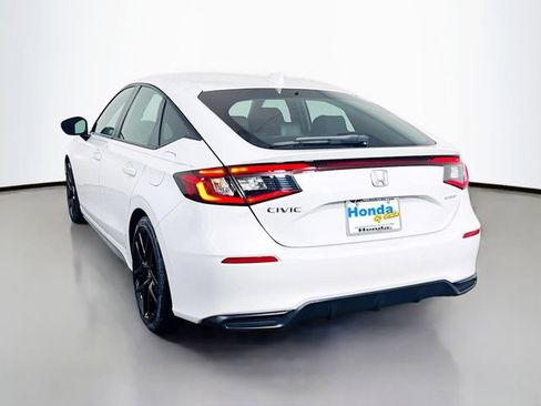 Used 2024 Honda Civic Sport image 7