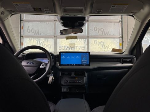 Used 2025 Ford Maverick XL image 21