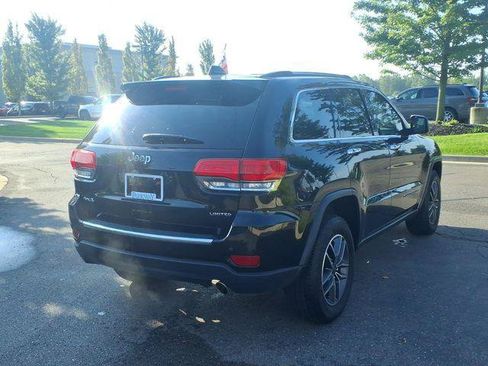 Certified 2019 Jeep Grand Cherokee Limited AWD/4WD image 4