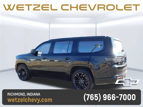 Used 2024 Jeep Grand Wagoneer Series III w/ Quick Order Packagew 28T AWD/4WD image 5