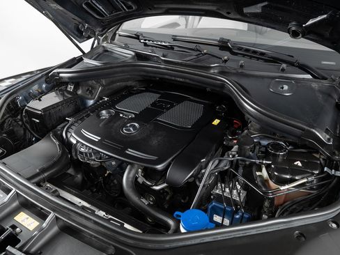 Used 2015 Mercedes-Benz ML 350 2WD image 45