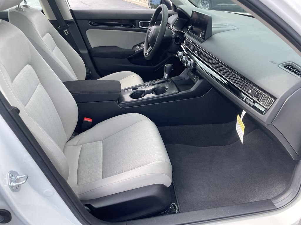 Used 2024 Honda Civic EX image 31