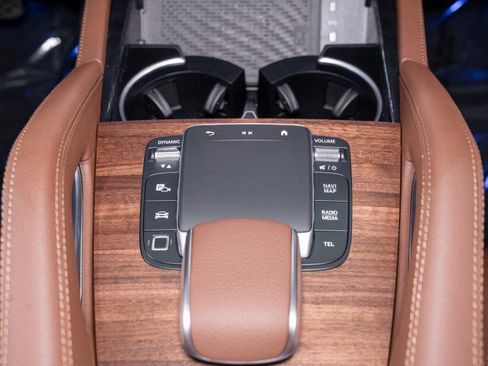 New 2026 Mercedes-Benz GLS 450 4MATIC image 22