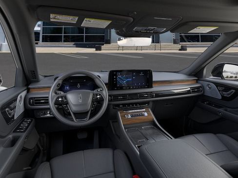 New 2026 Lincoln Aviator Reserve AWD/4WD image 9