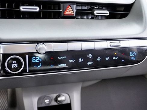 Certified 2024 Hyundai Ioniq 5 SEL RWD image 28