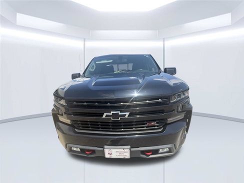 Used 2020 Chevrolet Silverado 1500 LT Trail Boss AWD/4WD image 2
