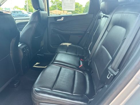 Used 2021 Ford Escape SEL FWD image 16