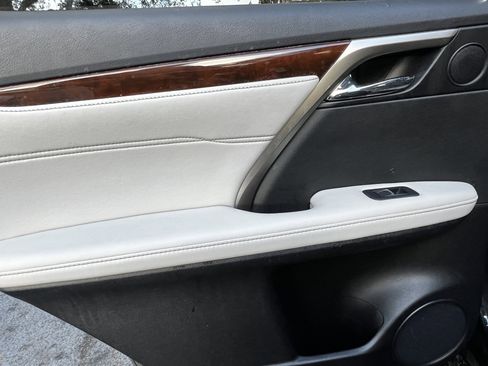 Used 2017 Lexus RX 350 350 image 29