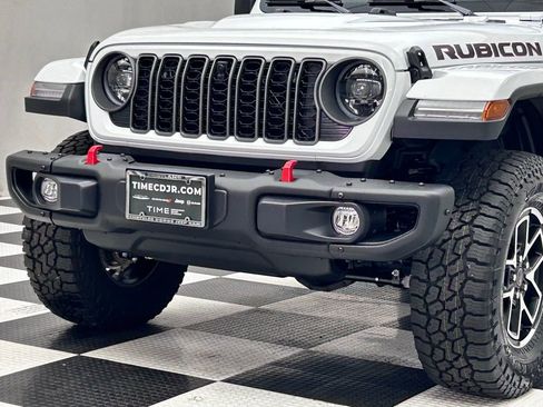 New 2025 Jeep Gladiator Rubicon image 4
