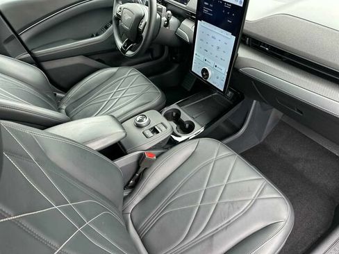 Used 2024 Ford Mustang Mach-E Select RWD image 19