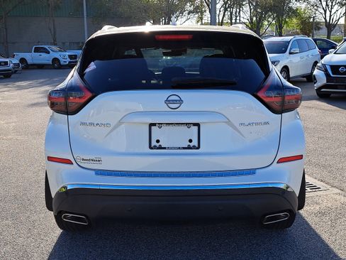 Certified 2024 Nissan Murano Platinum w/ Cargo Package FWD image 6