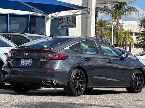 Certified 2024 Honda Civic Sport Touring image 8