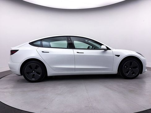 Used 2023 Tesla Model 3 Standard Range image 35