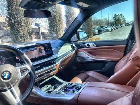 Used 2023 BMW X7 M60i w/ Executive Package image 13