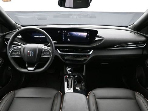 Used 2024 Buick Envista Avenir FWD image 12