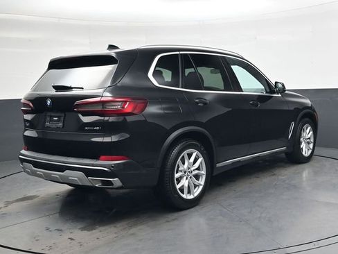 Used 2023 BMW X5 xDrive40i w/ Premium Package image 4