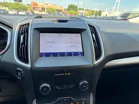 Used 2020 Ford Edge SEL AWD/4WD image 16
