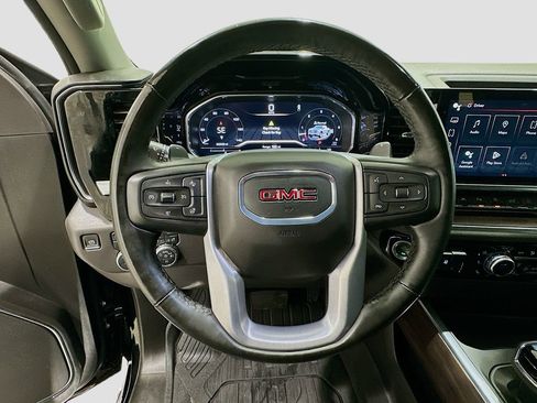 Used 2024 GMC Sierra 1500 SLT AWD/4WD image 11