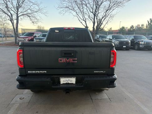 Used 2018 GMC Sierra 1500 Denali image 6