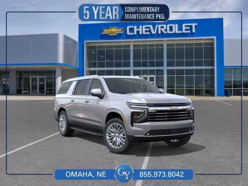 New 2026 Chevrolet Suburban LT w/ Comfort Package AWD/4WD image 1