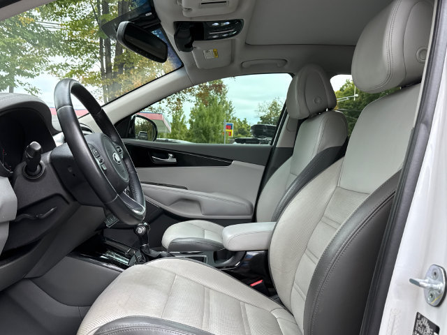 Used 2016 Kia Sorento SX AWD/4WD image 9