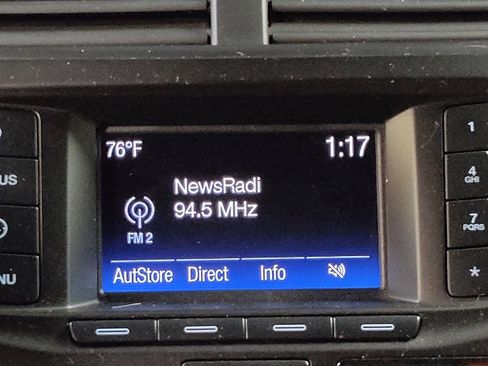 Used 2018 Ford Explorer FWD image 25