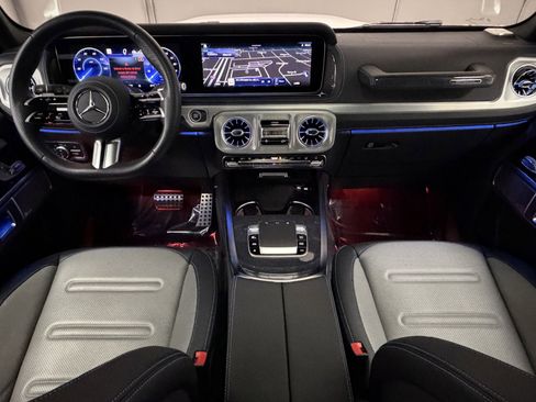 Used 2025 Mercedes-Benz G 580 w/ EQ Technology image 37