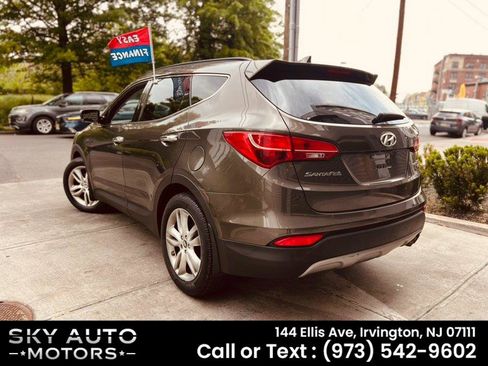 Used 2013 Hyundai Santa Fe Sport 2.0T AWD/4WD image 6