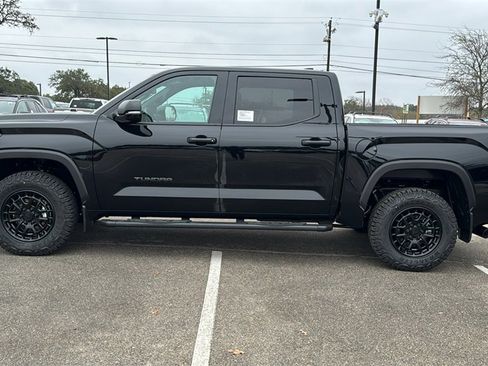 New 2026 Toyota Tundra SR5 image 4