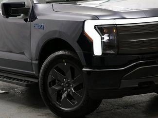 New 2025 Ford F150 Lightning Lariat video 3