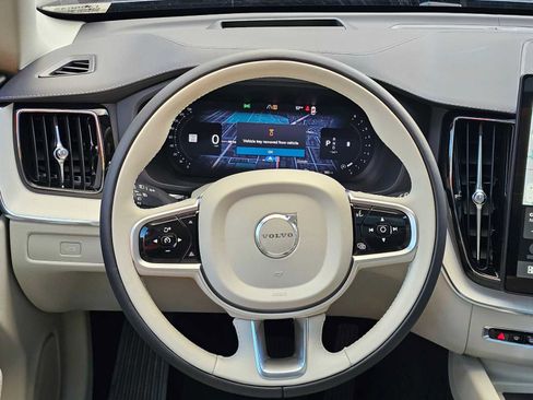 New 2026 Volvo XC60 B5 Ultra w/ Protection Package Premier image 15