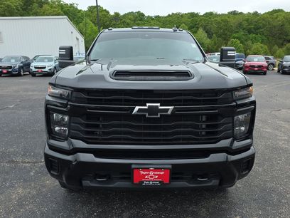 Used 2024 Chevrolet Silverado 2500 Custom w/ Custom Value Package
