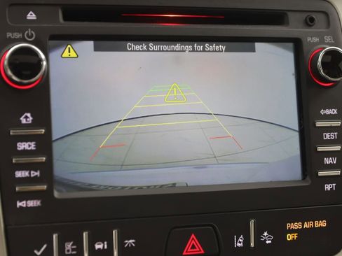 Used 2016 GMC Acadia SLT w/ Open Road Package image 10