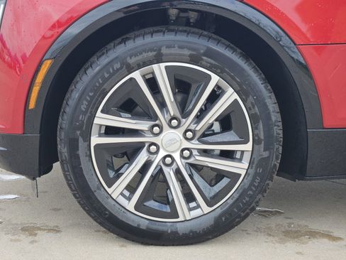New 2026 Cadillac Lyriq Luxury w/ LPO, Floor Liner Package RWD image 7