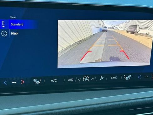 New 2026 Chevrolet Traverse LT w/ Midnight/Sport Edition image 27