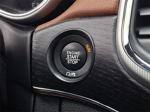 Used 2018 Jeep Grand Cherokee Summit image 24