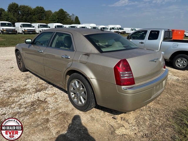 Used 2007 Chrysler 300 C RWD image 3