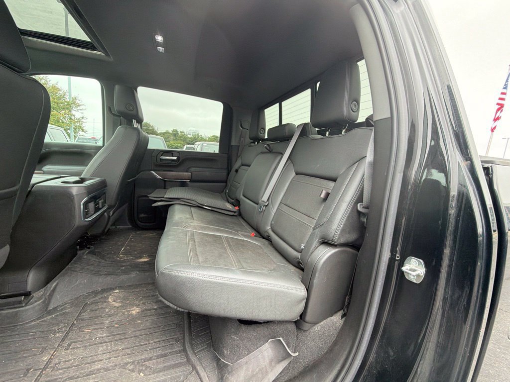 Used 2022 GMC Sierra 2500 Denali w/ Denali Ultimate Package AWD/4WD image 7