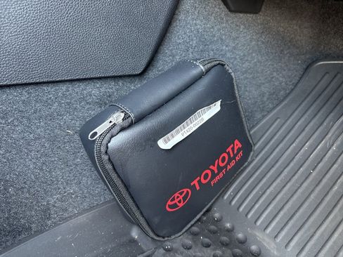 Used 2026 Toyota Tundra SR5 image 40