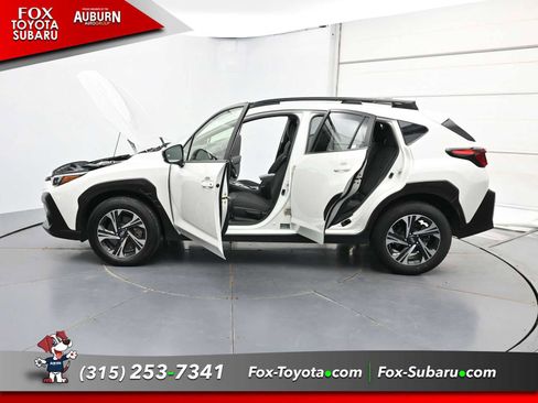 Used 2025 Subaru Crosstrek 2.5i Premium w/ Popular Package #3 AWD/4WD image 42