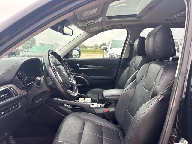 Used 2021 Kia Telluride EX w/ EX Premium Package FWD image 10