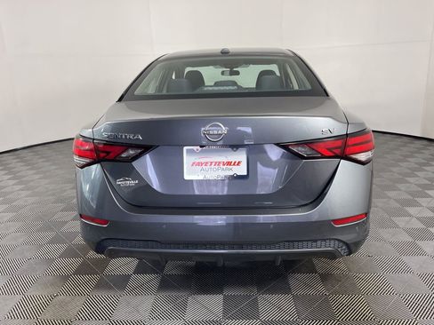 Used 2024 Nissan Sentra SV image 9