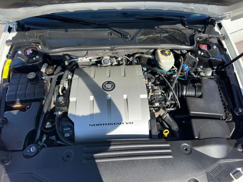 Used 2009 Cadillac DTS Limousine image 60