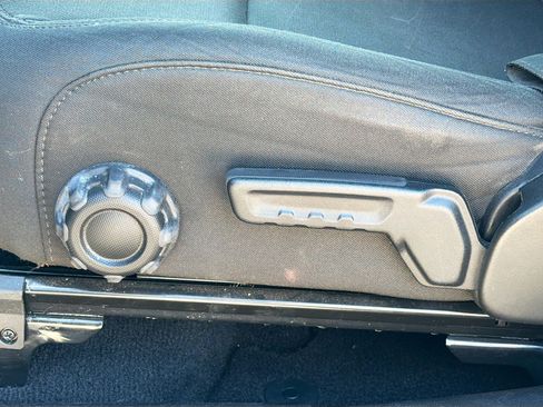 Certified 2021 Jeep Wrangler Sport image 25